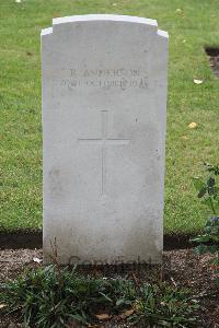 Hanover War Cemetery - Anderson, R