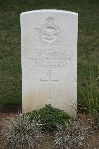 Hanover War Cemetery - Andrew, Edward Slaven