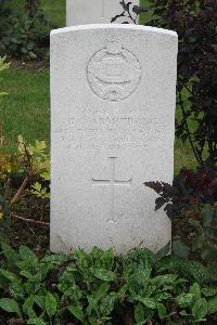 Hanover War Cemetery - Armstrong, George Thomas