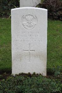 Hanover War Cemetery - Arscott, William Alfred George