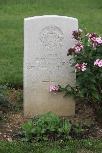 Hanover War Cemetery - Atkins, Eric