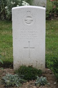 Hanover War Cemetery - Atkins, William Goodson