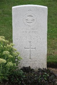 Hanover War Cemetery - Ayres, Norman Siddall