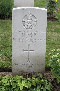 Hanover War Cemetery - Baker, Douglas Charles