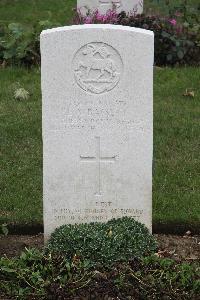 Hanover War Cemetery - Bassett, Edward Arthur