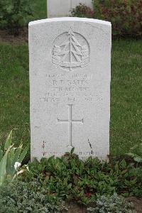 Hanover War Cemetery - Bates, Robert Thomas