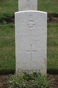 Hanover War Cemetery - Beaumont, Gerard Anthony