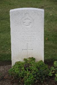 Hanover War Cemetery - Beech, Kenneth Albert