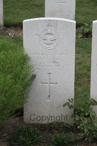 Hanover War Cemetery - Berry, William Charles