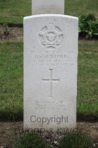 Hanover War Cemetery - Bickford, Douglas Fitzgerald