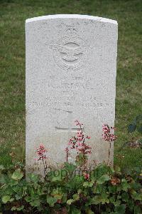 Hanover War Cemetery - Birdsall, William