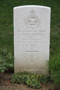 Hanover War Cemetery - Blackburn, Ian Harold