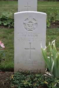 Hanover War Cemetery - Bolger, Christopher Kevin