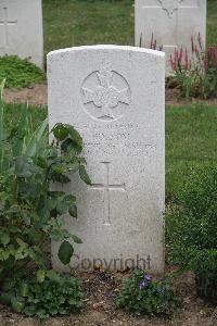 Hanover War Cemetery - Bolsom, Leonard