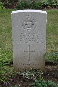 Hanover War Cemetery - Boulter, Philip Pullyn