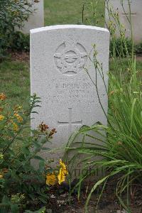 Hanover War Cemetery - Boulton, Clive Arkoll