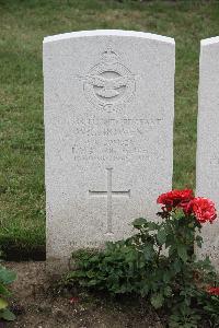 Hanover War Cemetery - Bowen, William Gerwyn