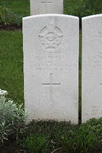 Hanover War Cemetery - Brand, Lorne William