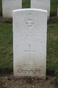 Hanover War Cemetery - Brewer, David John