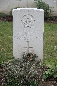 Hanover War Cemetery - Briffett, George William