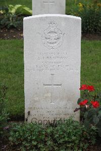 Hanover War Cemetery - Bristow, Alfred John