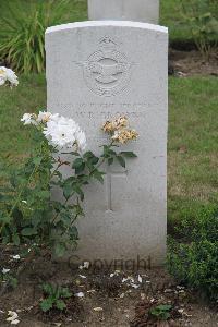 Hanover War Cemetery - Brown, William Richard