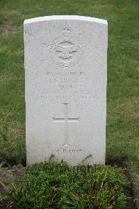 Hanover War Cemetery - Bruce, Robert Simpson