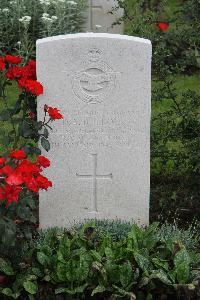 Hanover War Cemetery - Bullock, Douglas Albert