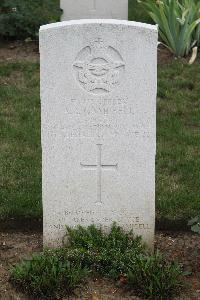 Hanover War Cemetery - Campbell, Alexander Bruce