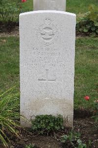 Hanover War Cemetery - Campbell, James