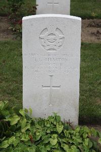 Hanover War Cemetery - Chaston, Lionel Greer