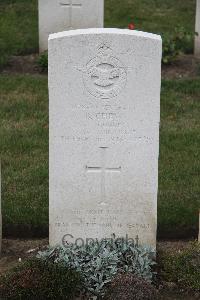 Hanover War Cemetery - Chew, Bernard