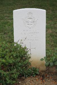 Hanover War Cemetery - Chislett, Kenneth Edwin