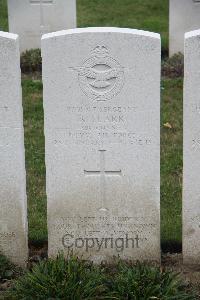 Hanover War Cemetery - Clark, Ronald