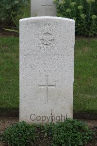 Hanover War Cemetery - Coales, John William