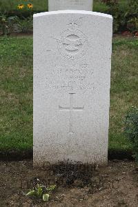 Hanover War Cemetery - Cocking, Arthur Bernard