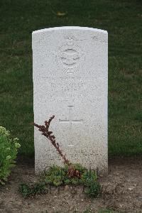 Hanover War Cemetery - Collins, Ronald Alfred