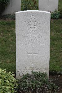 Hanover War Cemetery - Cooke, Harry William Frederick