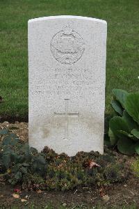 Hanover War Cemetery - Cooper, A T