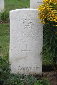 Hanover War Cemetery - Cornwell, Reginald Sydney