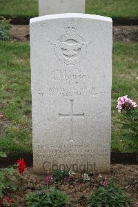 Hanover War Cemetery - Coulson, Raymond