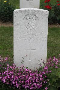 Hanover War Cemetery - Coyne, William