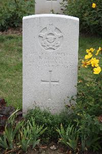 Hanover War Cemetery - Cramp, Roy