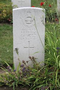 Hanover War Cemetery - Craven, Louis James