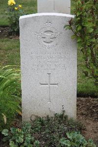 Hanover War Cemetery - Crease, Ronald