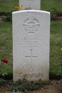 Hanover War Cemetery - Davis, Ernest Leroy