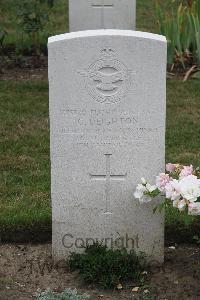 Hanover War Cemetery - Deighton, Garry