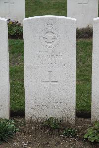 Hanover War Cemetery - Dickins, Kenneth Shirley