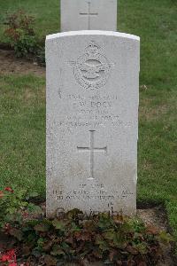 Hanover War Cemetery - Dock, Frank William