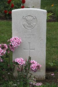 Hanover War Cemetery - Dodd, George